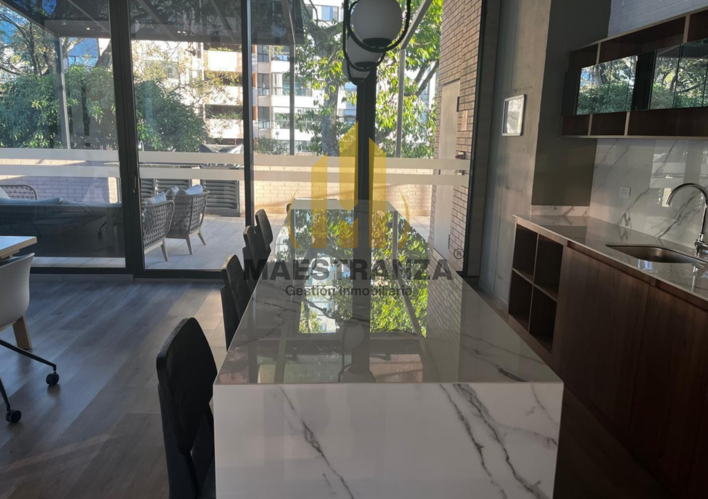 Apartamento en venta en El Poblado, Medellín · foto 11 de 17