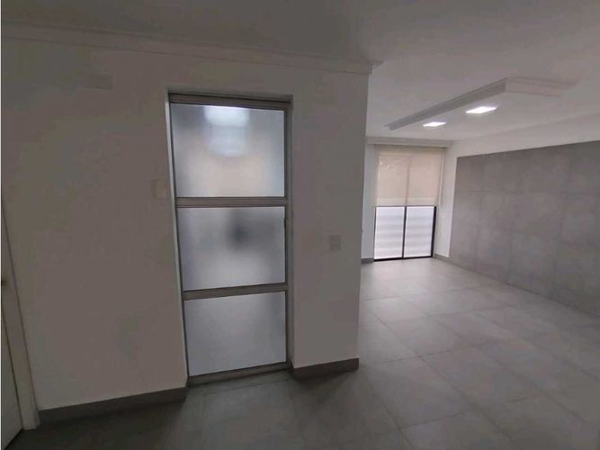 Apartamento de 3 alcobas en venta en La Florida, Medellín, 200 m² · foto 24 de 24