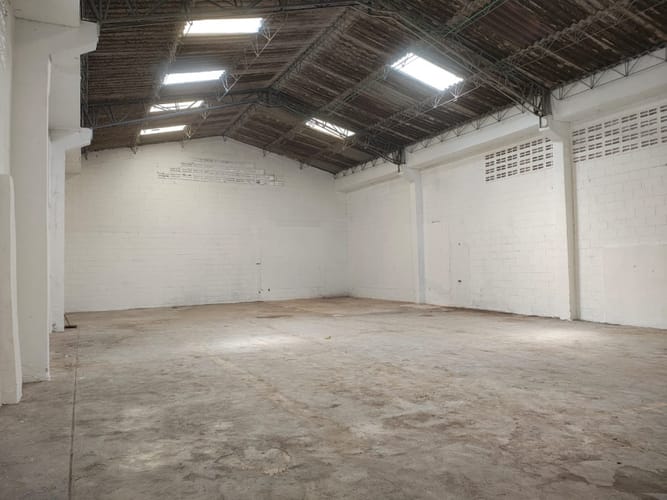 Bodega en arriendo en Colombia, Barranquilla, 350 m² · foto 5 de 12