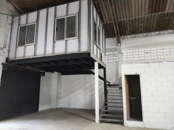 Bodega en arriendo en Colombia, Barranquilla, 350 m² · foto 8 de 12