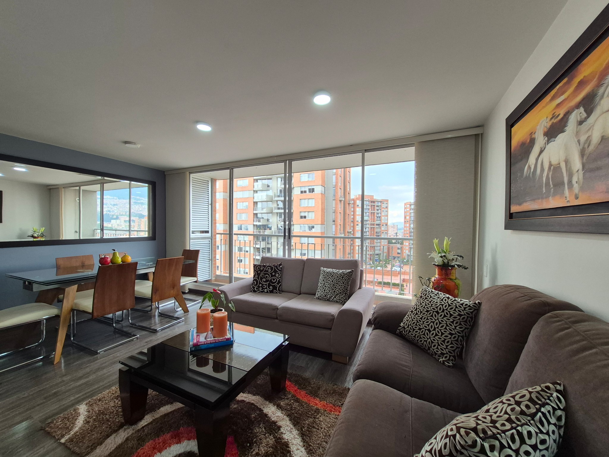 Apartamento en venta en Alameda, Bogotá · foto 3 de 15