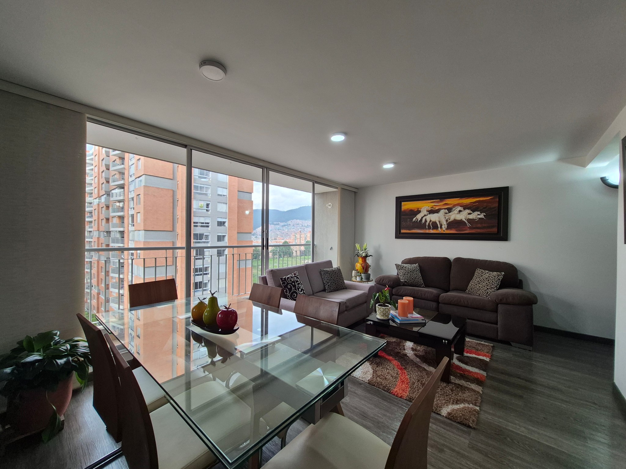 Apartamento en venta en Alameda, Bogotá · foto 4 de 15