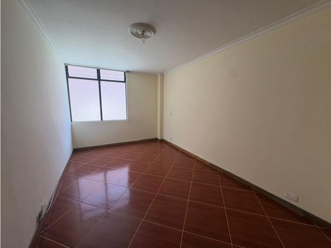 Apartamento de 3 alcobas en venta en Laureles, Medellín, 149 m² · foto 7 de 14