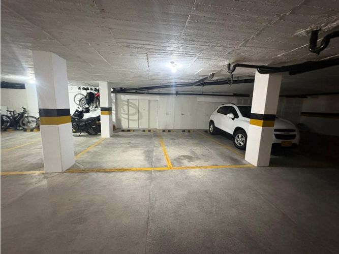 Apartamento de 3 alcobas en venta en Laureles, Medellín, 149 m² · foto 14 de 14