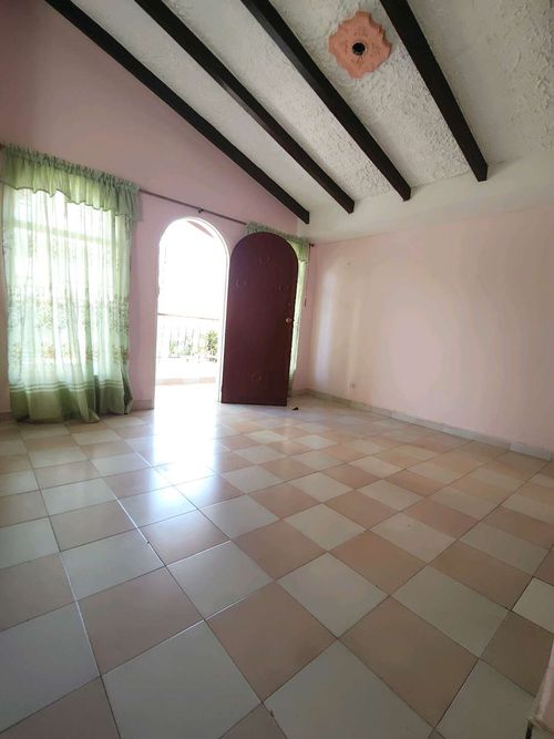 Casa de 5 alcobas en venta en El Bosque, Cali, 280 m² · foto 2 de 21