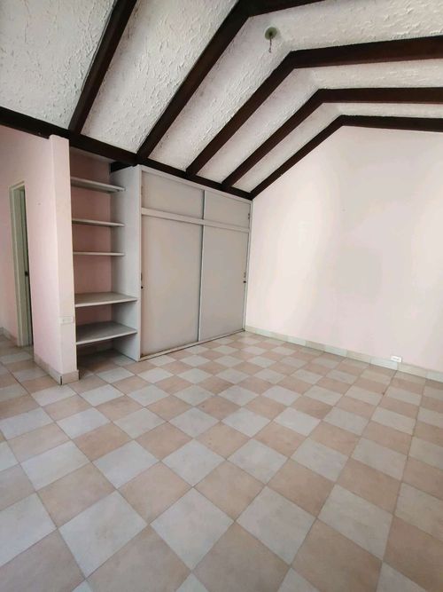 Casa de 5 alcobas en venta en El Bosque, Cali, 280 m² · foto 16 de 21