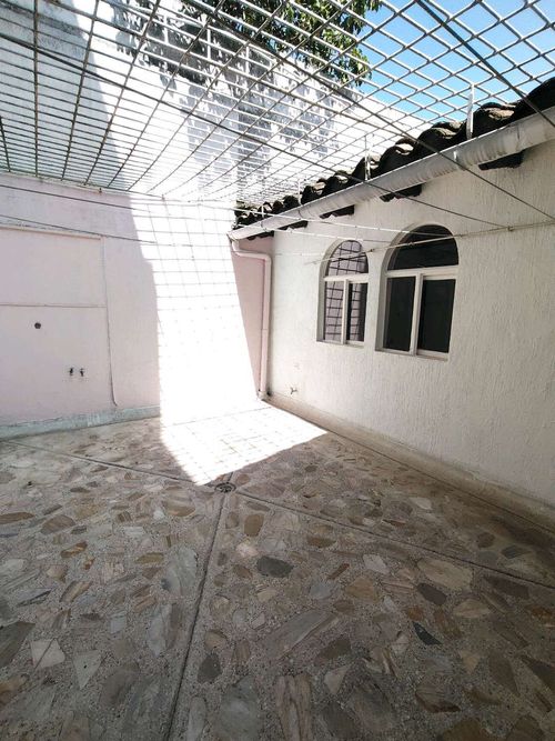 Casa de 5 alcobas en venta en El Bosque, Cali, 280 m² · foto 18 de 21
