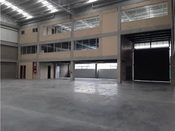 Bodega en arriendo en Tibito, Tocancipá, 2282 m² · foto 3 de 16