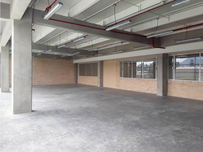 Bodega en arriendo en Tibito, Tocancipá, 2282 m² · foto 14 de 16