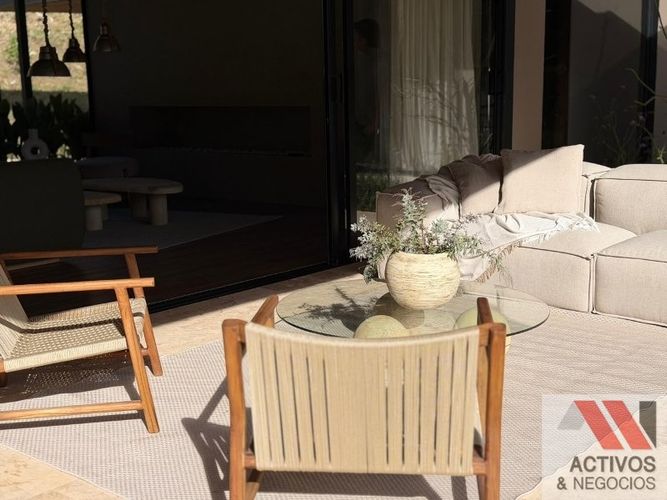 Casa de 3 alcobas en venta en Pantanillo, El Retiro, 1577 m² · foto 13 de 24