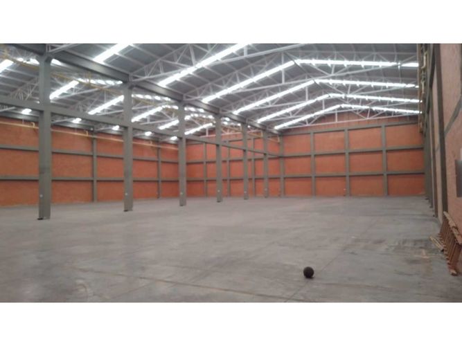 Bodega en arriendo en Tibito, Tocancipá, 2200 m² · foto 3 de 24