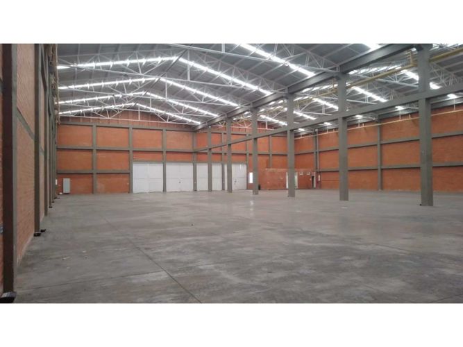 Bodega en arriendo en Tibito, Tocancipá, 2200 m² · foto 4 de 24