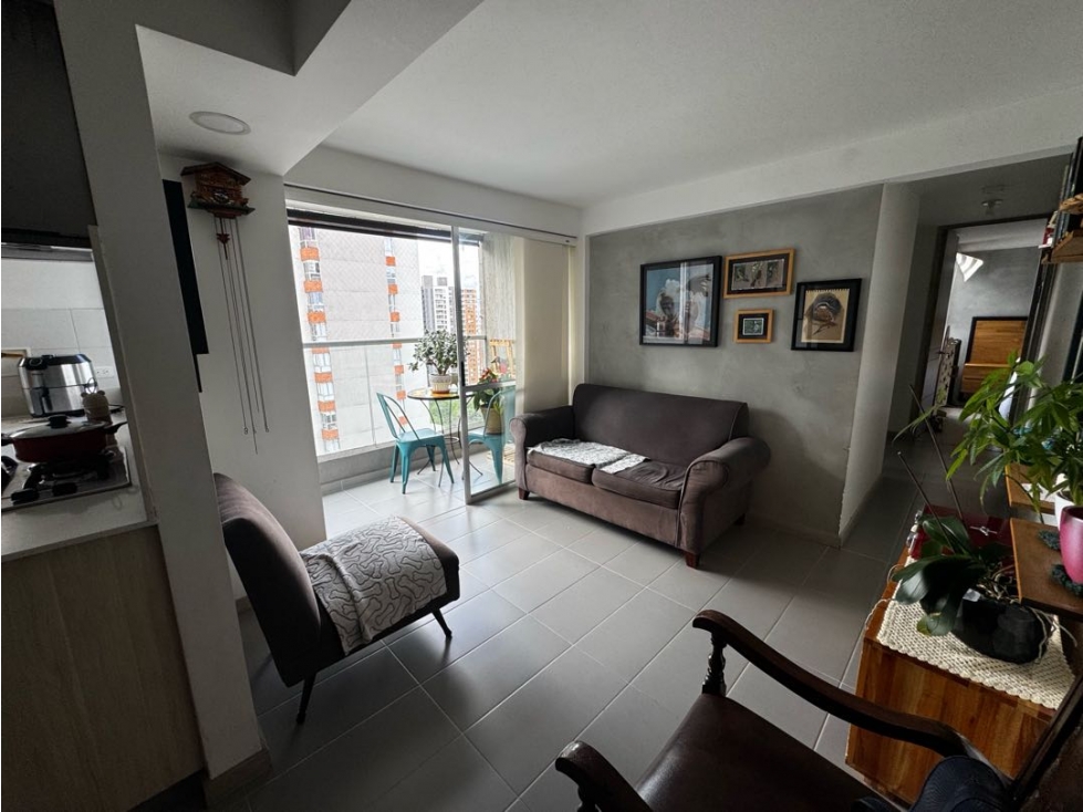 Apartamento en venta en Loma De Los Bernal, Medellín · foto 3 de 11