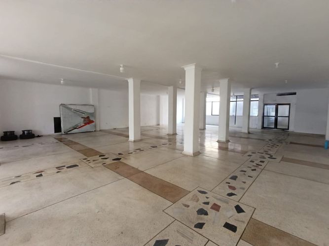 Local en arriendo en Prados Del Norte, Cali, 200 m² · foto 5 de 8