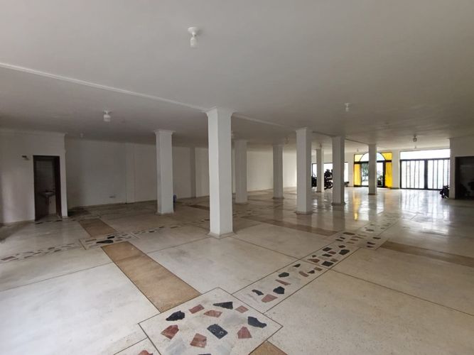 Local en arriendo en Prados Del Norte, Cali, 200 m² · foto 6 de 8