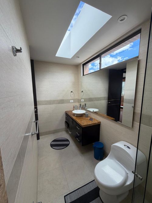 Casa de 3 alcobas en venta en Pueblo Viejo, Cota, 209 m² · foto 9 de 24