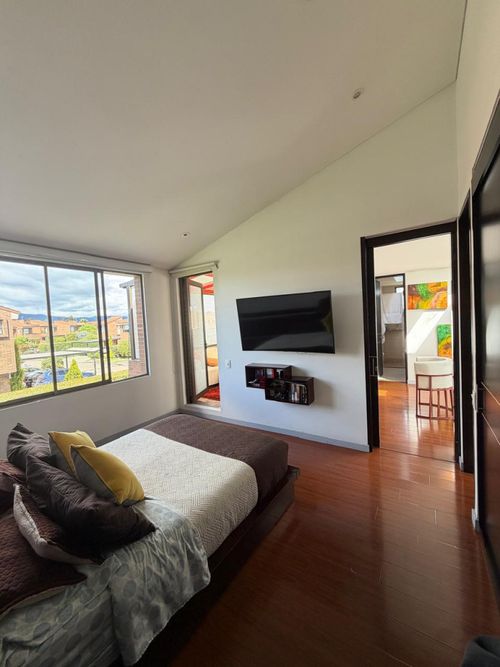 Casa de 3 alcobas en venta en Pueblo Viejo, Cota, 209 m² · foto 13 de 24