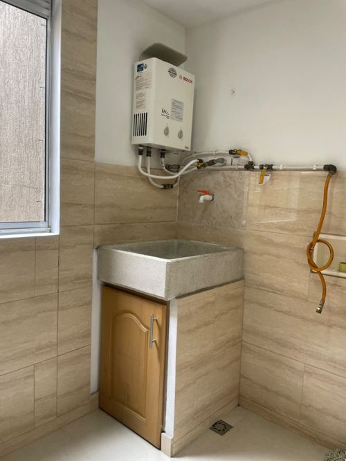 Apartamento de 2 alcobas en arriendo en Belén, Medellín, 86 m² · foto 4 de 24