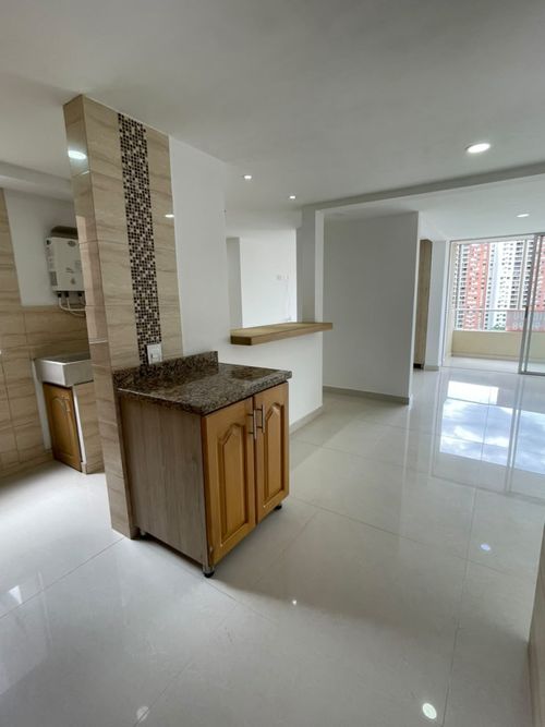 Apartamento de 2 alcobas en arriendo en Belén, Medellín, 86 m² · foto 5 de 24