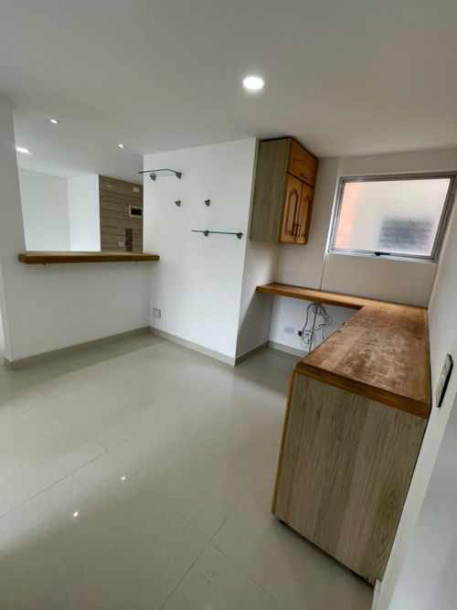 Apartamento de 2 alcobas en arriendo en Belén, Medellín, 86 m² · foto 10 de 24