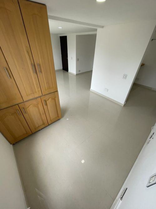 Apartamento de 2 alcobas en arriendo en Belén, Medellín, 86 m² · foto 12 de 24