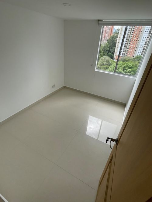 Apartamento de 2 alcobas en arriendo en Belén, Medellín, 86 m² · foto 14 de 24