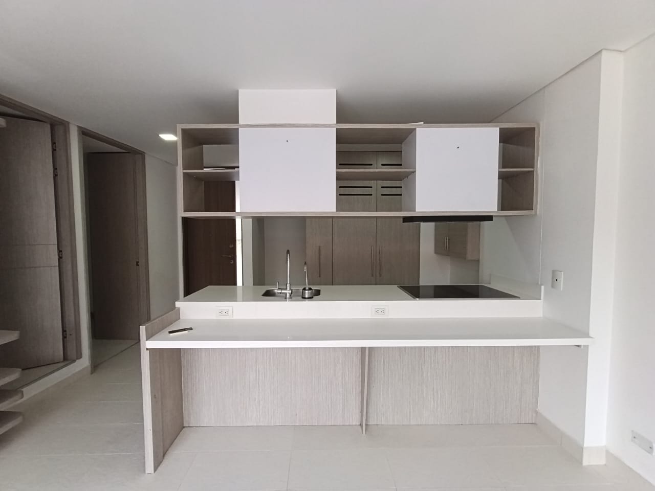 Apartaestudio en Arriendo en Aeropuerto, Rionegro