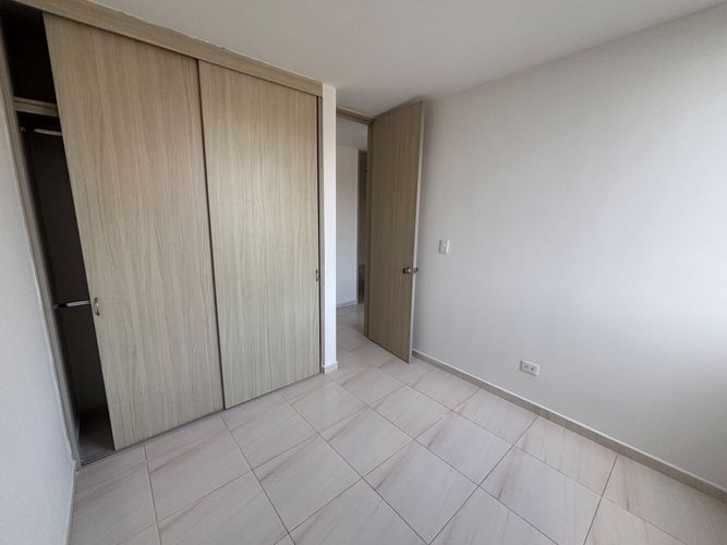 Apartamento de 3 alcobas en venta en Mirolindo, Ibagué, 61 m² · foto 11 de 14