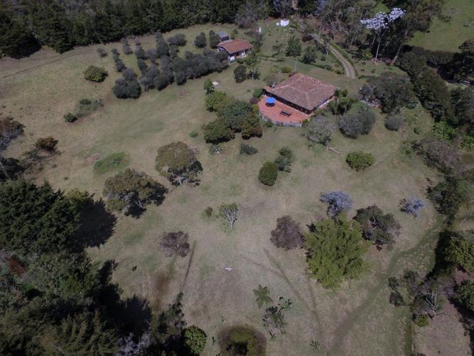 Finca en venta en Loma Del Chocho, Envigado, 260 m² · foto 14 de 24