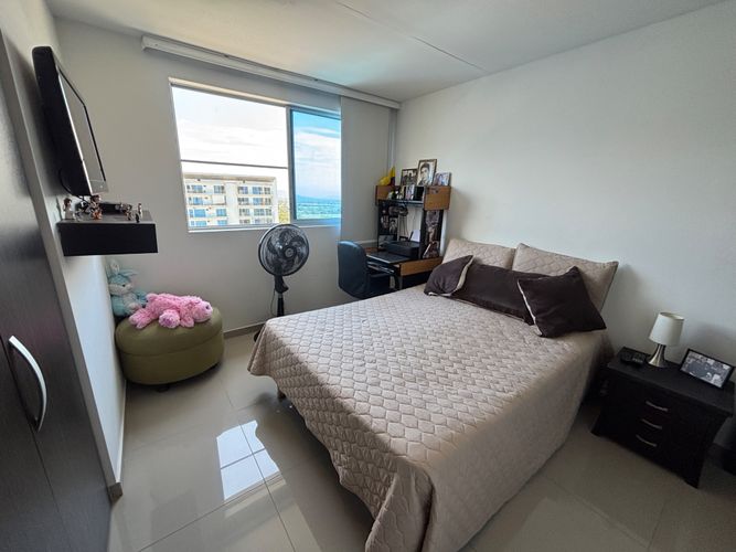 Apartamento de 3 alcobas en venta en Mirolindo, Ibagué, 109 m² · foto 8 de 15