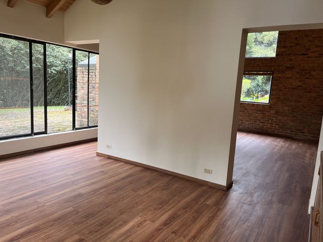 Casa de 4 alcobas en venta en Tundama, Bogotá, 353 m² · foto 2 de 23