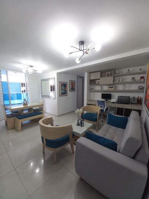 Apartamento de 3 alcobas en venta en Picaleña Y Mirolindo, Ibagué, 67 m² · foto 4 de 24