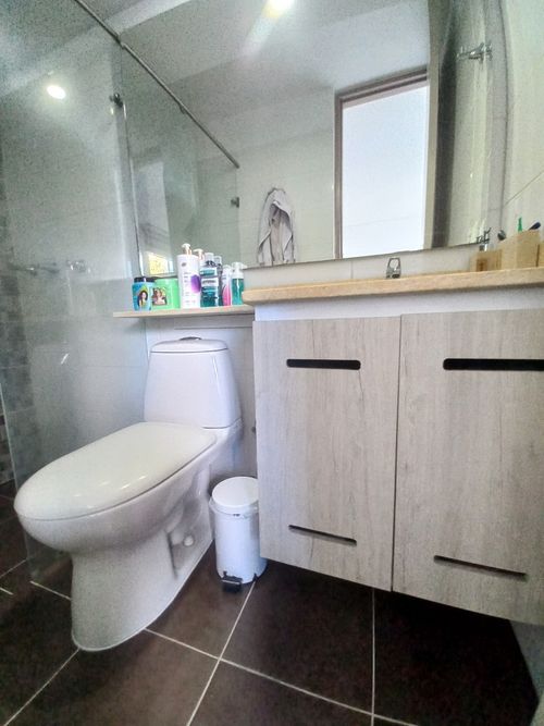 Apartamento de 3 alcobas en venta en Picaleña Y Mirolindo, Ibagué, 67 m² · foto 9 de 24