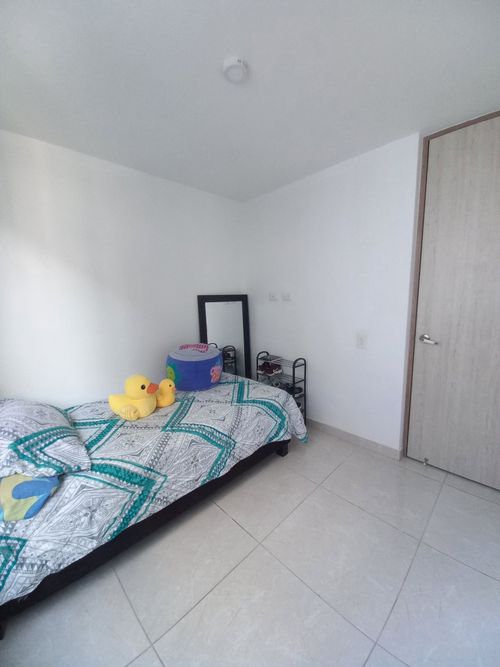 Apartamento de 3 alcobas en venta en Picaleña Y Mirolindo, Ibagué, 67 m² · foto 10 de 24