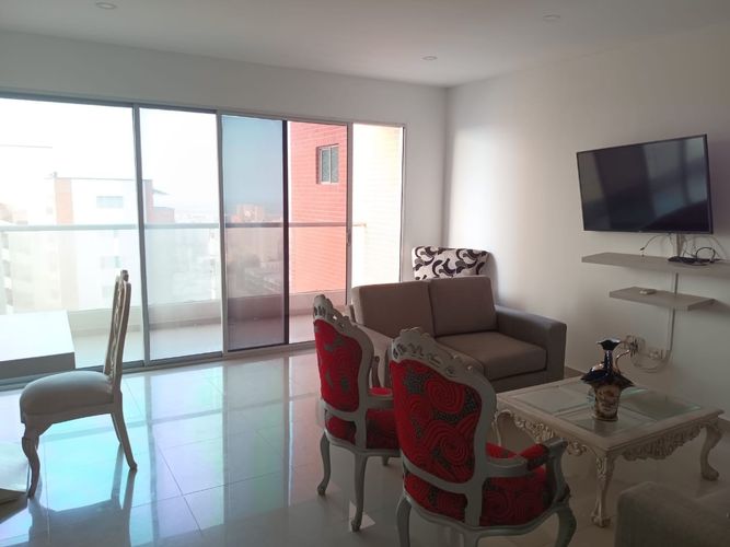 Apartamento de 3 alcobas en venta en Altos De Riomar, Barranquilla, 156 m² · foto 2 de 24