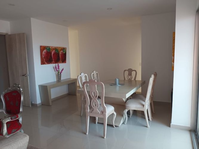Apartamento de 3 alcobas en venta en Altos De Riomar, Barranquilla, 156 m² · foto 3 de 24