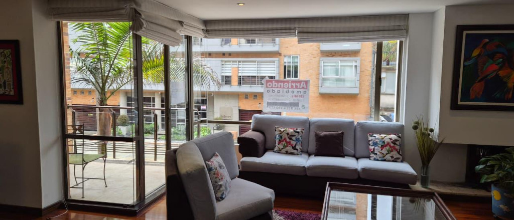 Apartamento en Arriendo en El Virrey, Bogotá