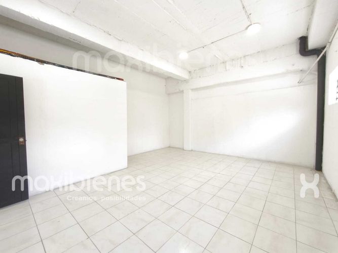 Bodega en arriendo en Los Colores, Medellín, 108 m² · foto 7 de 11