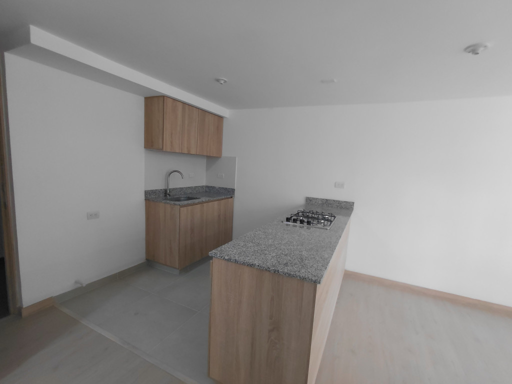 Apartamento en venta en Robledo, Medellín · foto 3 de 16