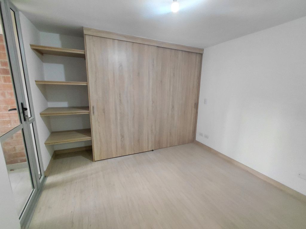 Apartamento en venta en Robledo, Medellín · foto 10 de 16