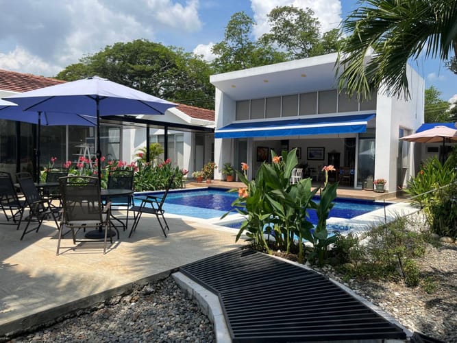 Casa de 5 alcobas en venta en Girardot, Girardot, 360 m² · foto 19 de 21