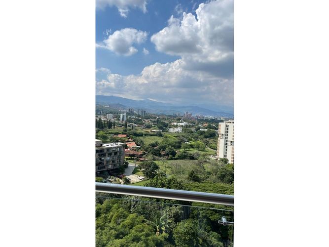 Apartamento de 2 alcobas en venta en Pance, Cali, 75 m² · foto 14 de 24