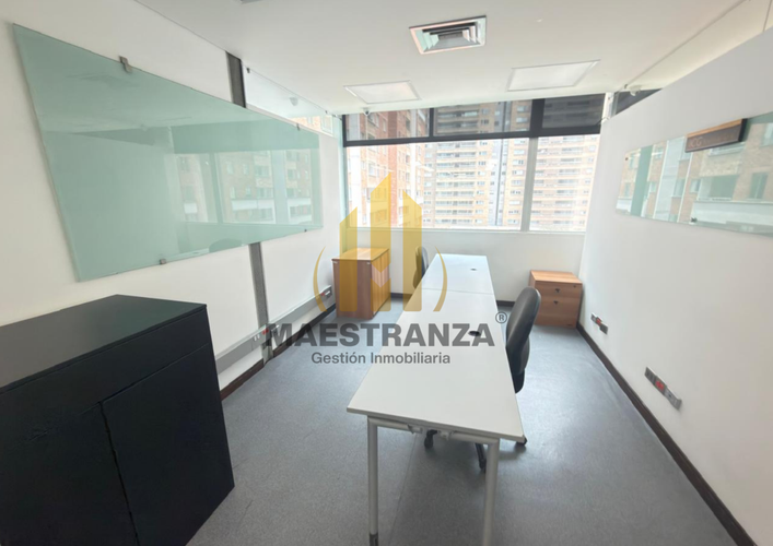 Oficina en arriendo en Villa Carlota, Medellín, 509 m² · foto 9 de 24