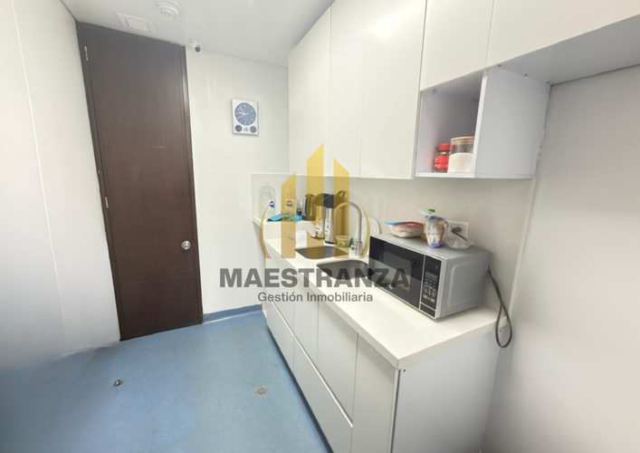 Oficina en arriendo en Villa Carlota, Medellín, 509 m² · foto 11 de 24