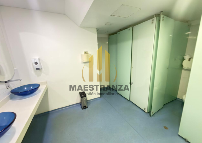 Oficina en arriendo en Villa Carlota, Medellín, 509 m² · foto 12 de 24