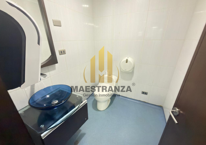 Oficina en arriendo en Villa Carlota, Medellín, 509 m² · foto 13 de 24