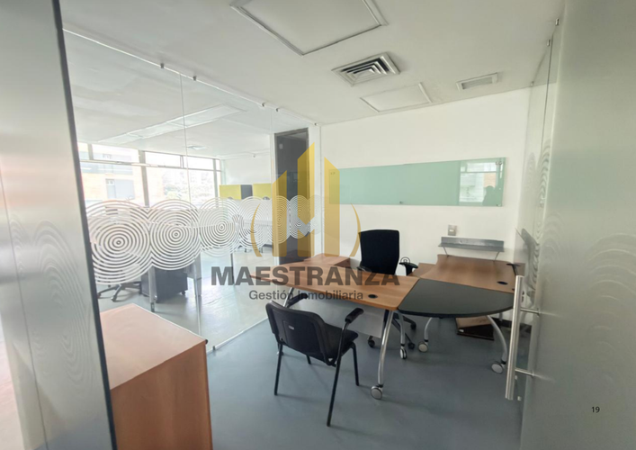 Oficina en arriendo en Villa Carlota, Medellín, 509 m² · foto 20 de 24