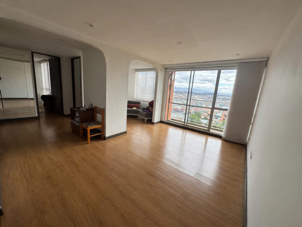 Apartamento en venta en Pontevedra, Bogotá · foto 9 de 17