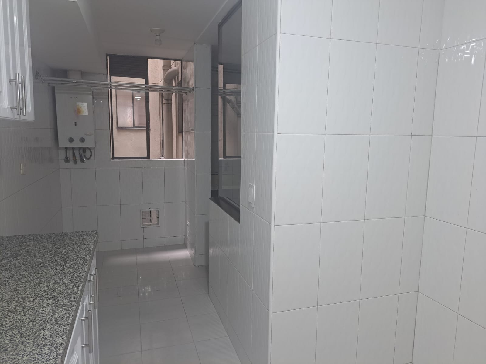 Apartamento en venta en Ciudad Salitre Occidental, Bogotá · foto 6 de 24