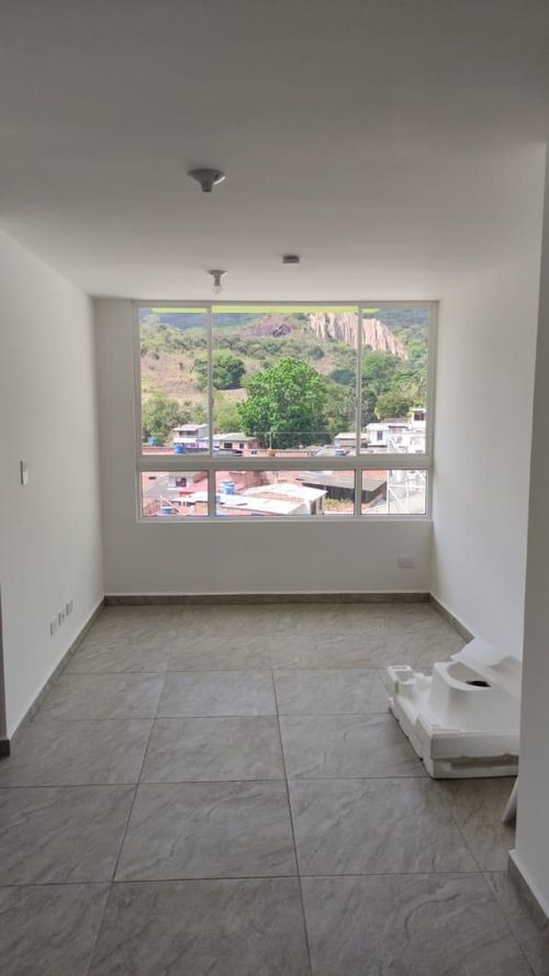 Apartamento de 2 alcobas en venta en Aldea Alta, Girón, 36 m² · foto 22 de 22